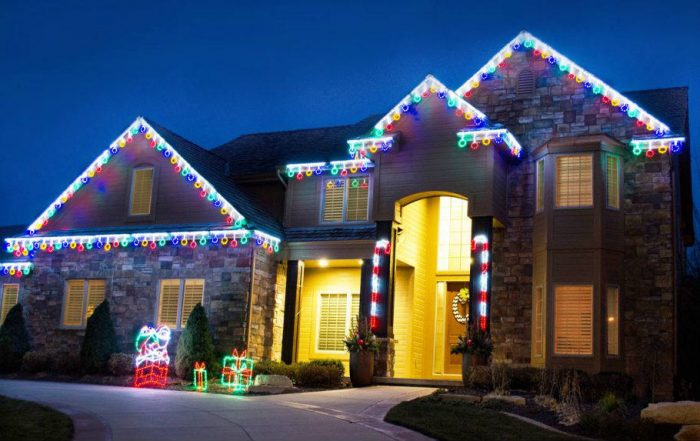 Christmas Lighting Services | Liqui Green Turf & Tree Care